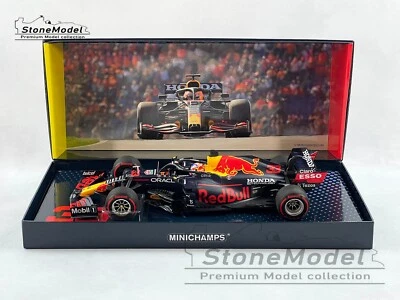 Red Bull F1 RB16B Max Verstappen Dutch GP 2021 World Champion 1:18 MINICHAMPS - Image 1 of 4