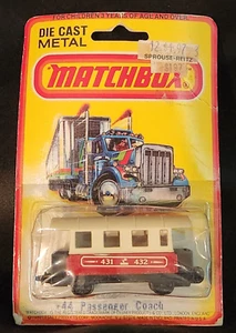 VINTAGE 1980 LESNEY MATCHBOX #44 PASSENGER COACH DIE-CAST CAR Mint in Package - Picture 1 of 2