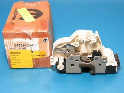 Atuador de porta traseira destro NOS Mopar 2007-2008 Dodge Avenger Chrysler Sebring - Imagem 1 de 4