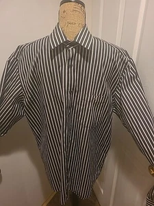 Lacoste Hemd Herren Größe 44 weiß schwarz gestreift Freizeit Knopfleiste Langarm gebraucht, in einwandfreiem Zustand - Bild 1 von 8