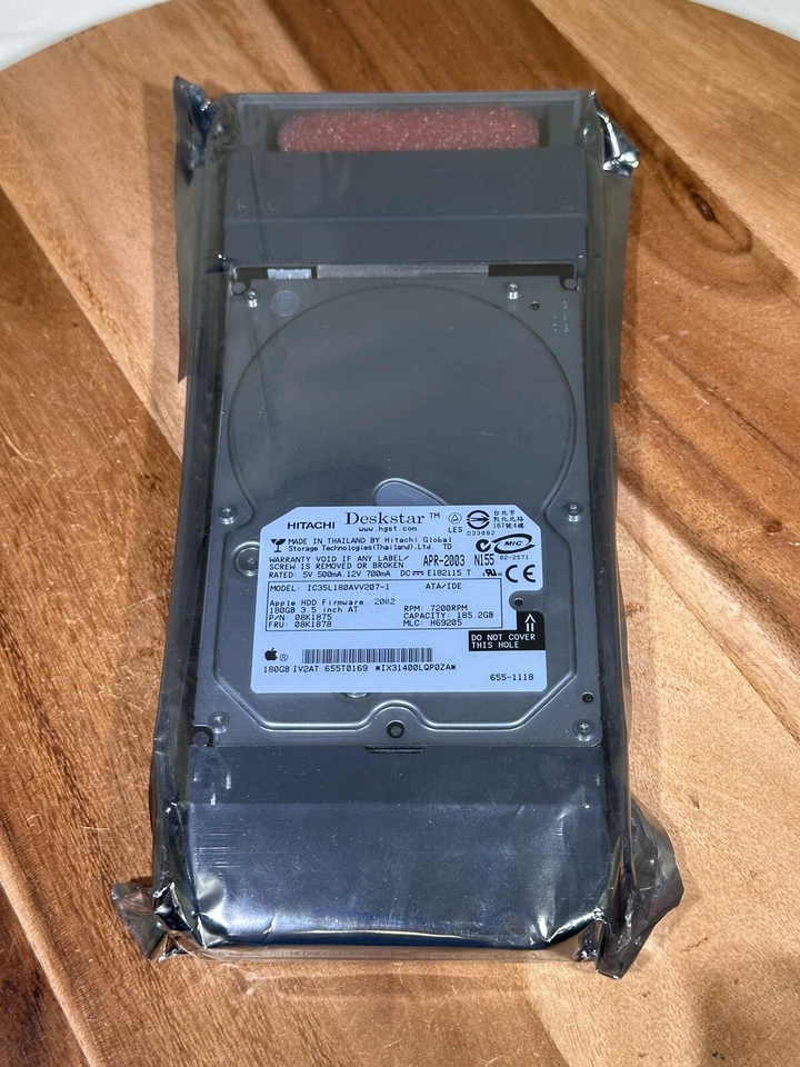 Hitachi Deskstar IC35L180AVV207-1  08K1875 IDE ATA 185.2GB 3.5" HD - Image 1 of 4