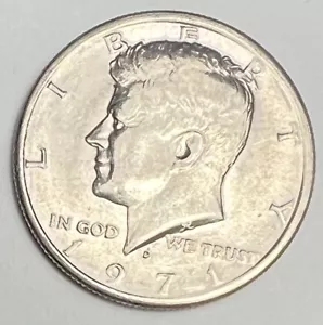 BEST PRICE - 1971 D John Kennedy Half Dollar Coin 50 Cents - FREE SHIPPING - CIR - Picture 1 of 2