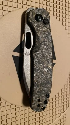 Kizer Hic Cup Gold Carbon Fiber S35VN Knife - Image 1 of 4