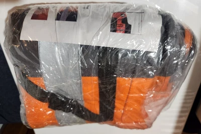 Gujia - Anti-Cut Logging Pants - 9 Layers - Chainsaw Resistant - Size: Medium - Image 1 of 4