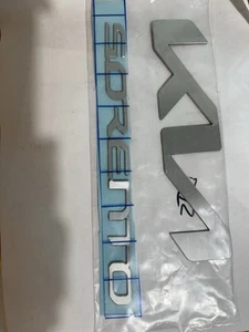 2024 Kia Sorento Liftgate Emblem “Sorento” - Picture 1 of 1