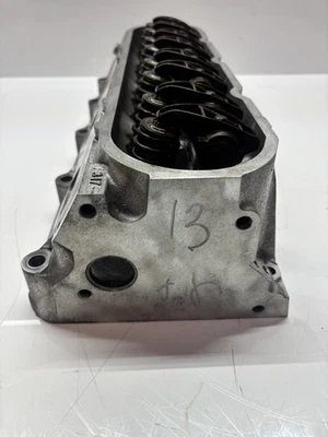 Culata planeada para Chevrolet Silverado Sierra 2500 6,0 AWD LQ4 12552203 Foto 1 de 4