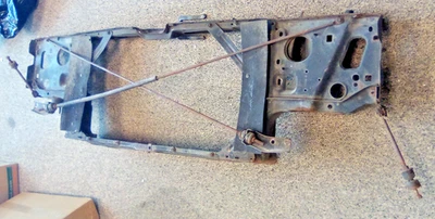 Soporte de núcleo de radiador tracción trasera compatible con 82-92 Fleetwood DG Foto 1 de 4