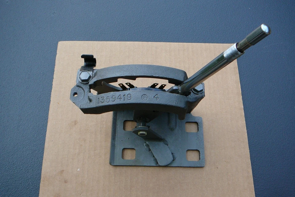 Buick Riviera 1963 1964 1965 conjunto de palanca de cambios automática de piso Foto 1 de 4