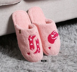 ComfyLuxe Western Pattern Embroidered Slippers - Picture 1 of 5