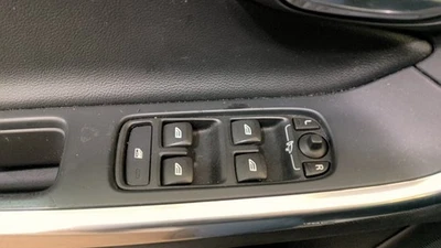 Interruptor de puerta delantera del conductor se adapta a 14-18 VOLVO S60 6859970 Foto 1 de 4