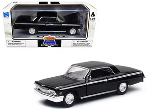 1962 Chevrolet Impala SS Black 1/25 Diecast Model Car by New Ray - Picture 1 of 1