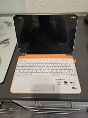 ASUS Tablet T102H  weiß Fingerabdruck 4gbddr3 128gb festplatte 1200x800 defekt - Bild 1 von 4