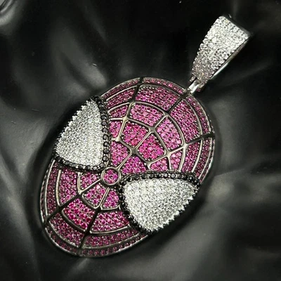 Colgante facial de diamantes y rubíes creado en laboratorio de 4 quilates con acabado en oro blanco de 14 quilates Foto 1 de 4