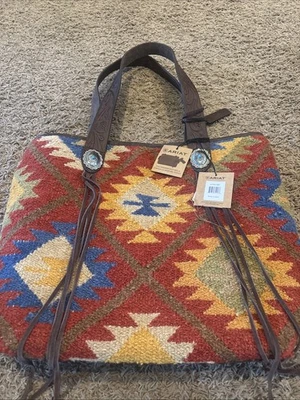 Ariat. Women’s Brynlee Red Aztec Conceal Carry Bag. Leather Bag, Pocket Book - Image 1 of 4