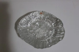Clear Crystal Circular Ashtray - Picture 1 of 12