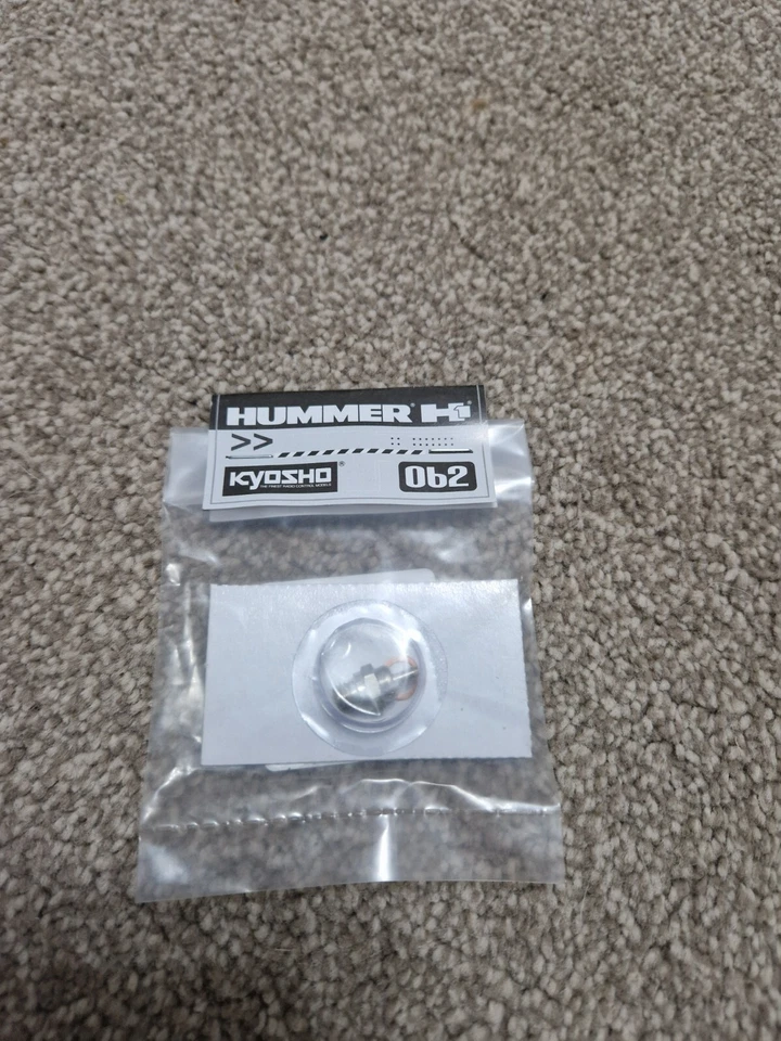 DEAGOSTINI Costruire il Proprio Hummer H1 RC Auto #62 Motore Candela - Immagine 1 di 1