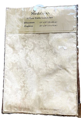 8 Piece Gold Damask Medallion Pattern Table Linen Set 4 Placemats & 4 Napkins - Image 1 of 4