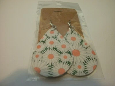 PENDIENTES GIRASOL BLANCO CON ESPALDA VERDE CUERO PU DOBLE CARA ESTILO ANZUELO Foto 1 de 2