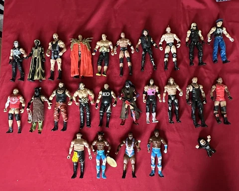 wwe mattel elite loose action figure lot of 16 plus 8 basic figs and two belts Cover
