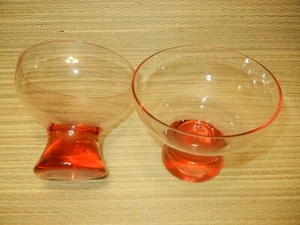 Ice Cream Dish, Candy Dish, Glass,  Clear to Wine Color,  Lot of 2 - Picture 1 of 4