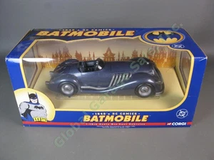 Corgi 1940s DC Comics Batman Robin Batmobile 1:18 Scale Die Cast Car WB 77606 - Picture 1 of 7