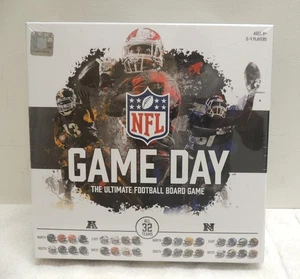 Masterpieces Inc. NFL GAME DAY Ultimate Football Board Game  32 Teams  Sealed - Picture 1 of 4