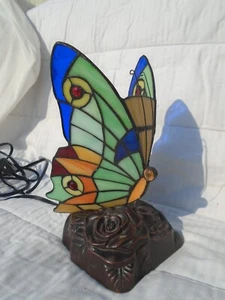 Stained Glass Butterfly Lamp/Nightlight - Picture 1 of 7
