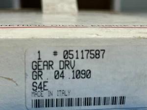 MTU Detroit Diesel 5117587 3020-01-034-1702 Stirnradgetriebe - Bild 1 von 3