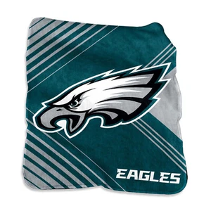 Philadelphia Eagles NFL 60" x 80" Plush Throw Blanket, Soft & Warm - Picture 1 of 2