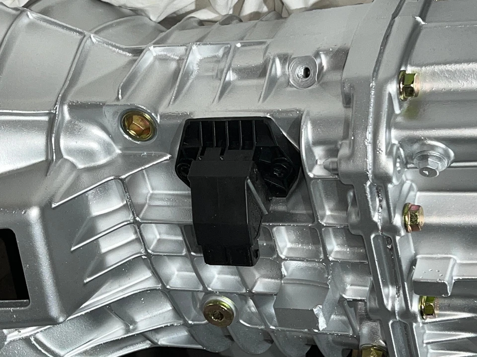 GENUINE FORD Escort Sierra Scorpio RS Cosworth MT75 Gearbox Reverse Light Switch - Image 1 of 4