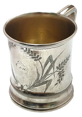 古董美国纯银婴儿杯单色 — 第 1/4 张图片