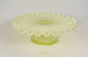 Rare Uranium Glass Fenton Topaz Opalescent Carnival Hobstar Floral Mini Cake Pla - Picture 1 of 8