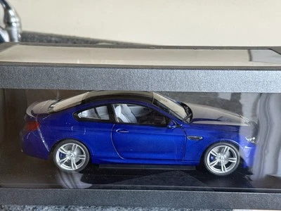 BMW M6 cupé F13 1/18, modelo fundido a presión Foto 1 de 4