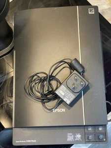 Epson Perfection V330 Fotoscanner Flachbett mit Negativ- und Diaführungen - Bild 1 von 21