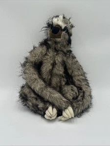 Tiger Tale Toys Shlomo tre dita bradipo peluche 19" piedi magnetici e mani - Foto 1 di 22