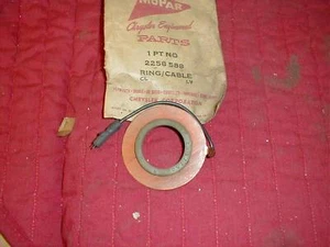 NOS MOPAR 1960-2 HORN CONTACT RING & CABLE P/N 2258588 - Bild 1 von 1