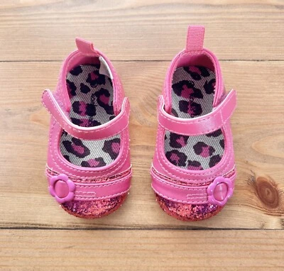 考拉宝贝女宝宝婴儿床鞋粉色人造皮革玛丽雅尼斯带闪光尺寸 2 — 第 1/4 张图片