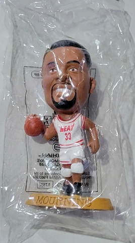 1997 Corinthian Headliners ALONZO MOURNING Sample Promo 3" Figure Miami Heat HOF Cover