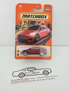2022 Matchbox Tesla Model Y 18/100 Red - Picture 1 of 8