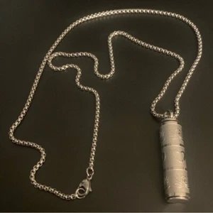 Silver Cylinder Keepsake Urn for Ashes Cremation Memorial Necklace - Picture 1 of 3