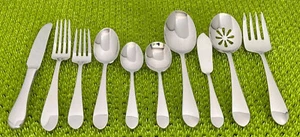 Towle BOSTON ANTIQUE Stainless Glossy 18/10 NEW Flatware SMART CHOICE B104N