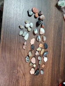 Lot of rocks and gemstones - Picture 1 of 3