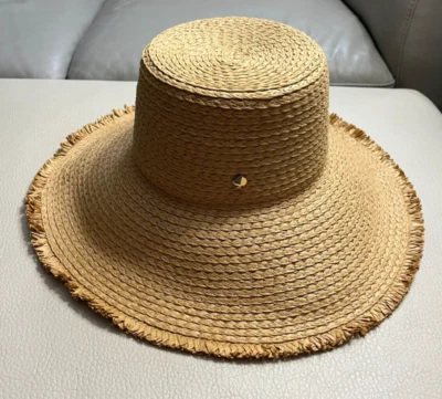 Sombrero cubo de paja con flecos Kate Spade - MRSP $160 Foto 1 de 4