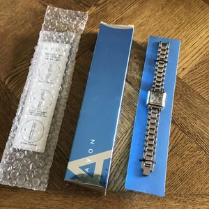 Avon Brand Silver Floating Crystals 2006 Quartz Watch Length 20 cm NEW In Box - Picture 1 of 4