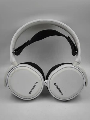 SteelSeries Arctis 3 White Wireless Headset No Charger - Image 1 of 4
