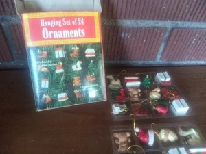 Mini juego de 24 adornos colgantes vintage para árbol de Navidad  - Imagen 1 de 3