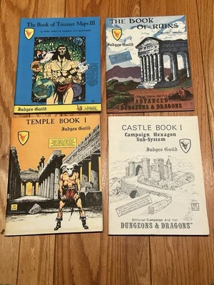 Lote De 4 Libros De Colección Del Gremio De Jueces Mazmorras Y Dragones Avanzados Foto 1 de 4