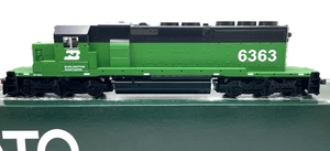 HO KATO 37-2702 EMD SD40-2 BURLINGTON NORTHERN BN # 6363 MISSING HORN - Picture 1 of 3