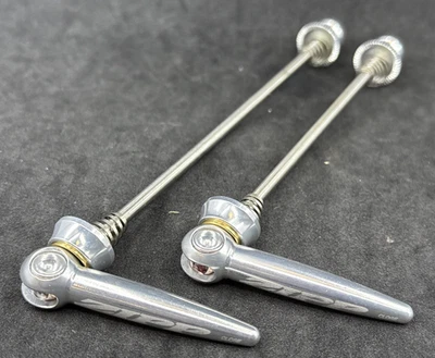 Pincho de liberación rápida CLASSIC ZIPP Aero inoxidable EXCELENTE USADO 2000 carretera Foto 1 de 4