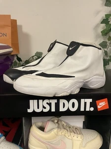 NIKE Air Zoom Flight THE GLOVE SZ 15 White, Poison Green Gary Payton 616773-100 - Picture 1 of 11